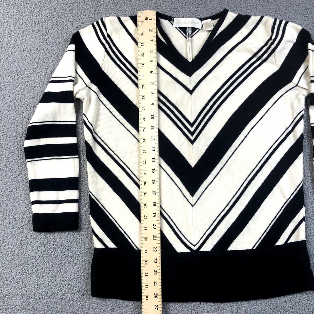 Dana Buchman Sweater Women's Sz XS Black Chevron Mesh V-neck - Picture 2 of 9